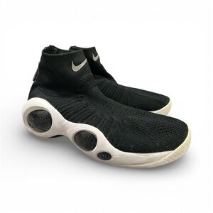 Nike flight bonafide black and white size 10